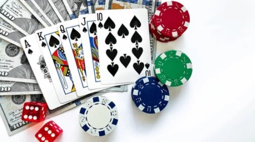 Various slot game categories displayed in the ug7772 game lobby